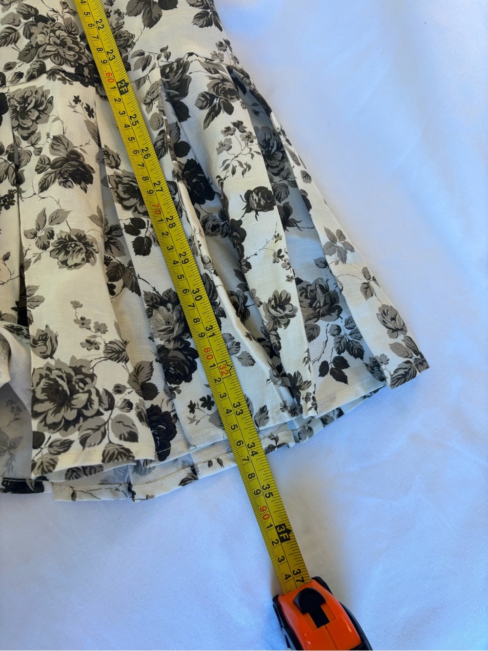 Tuckernuck White and Black Floral Long-Sleeve Ruffle-Hem Mini Dress - Picture 9 of 9